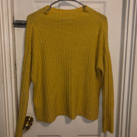 Muted Yellow Knitted Sweater S - Picture 2 of 4
